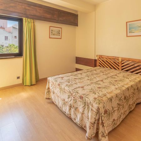 Turial Old Town Ocean View Aparthotel Albufeira Exterior foto